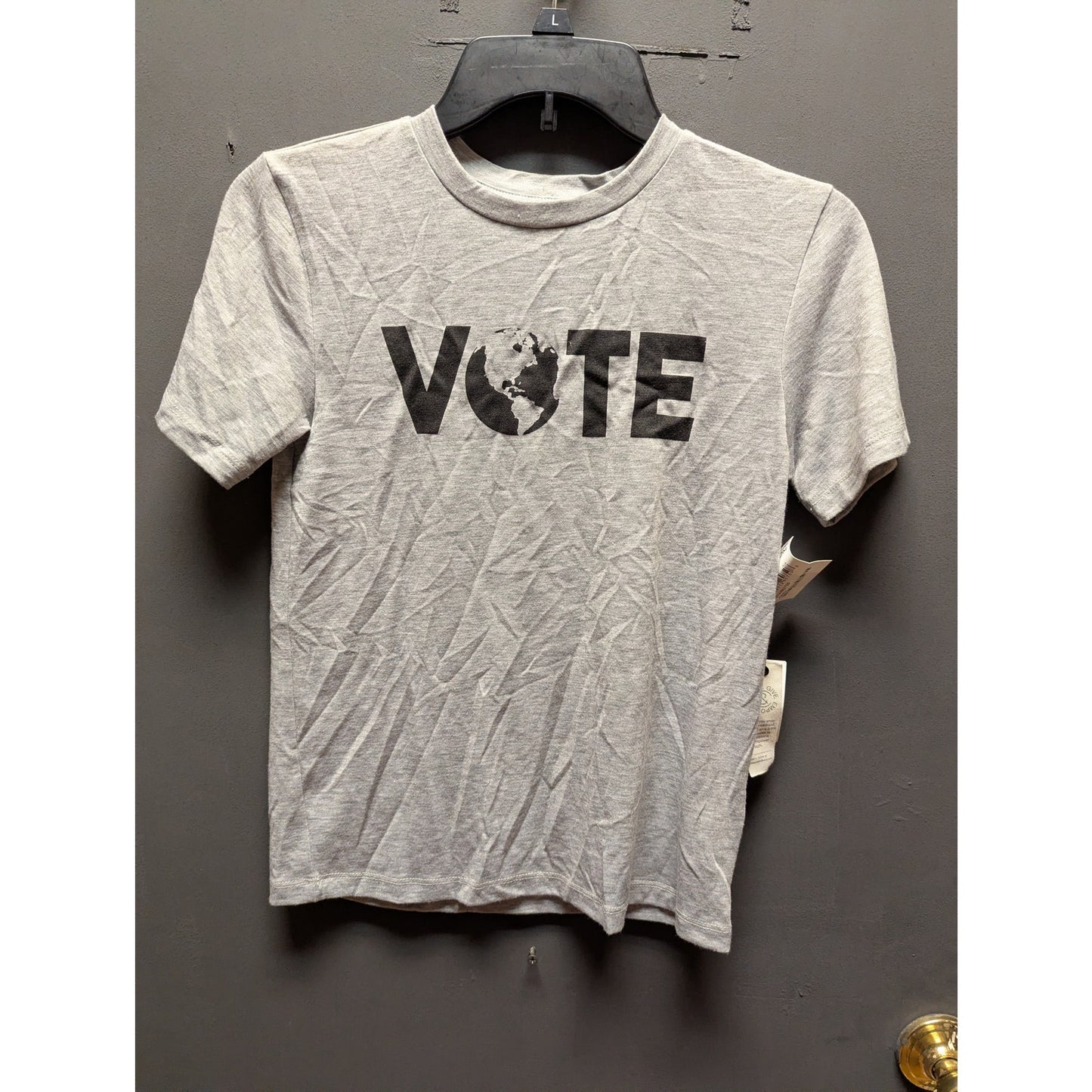 Treasure & Bond Gray "VOTE" Graphic Short Sleeve T-Shirt Medium (Juniors 9-10)