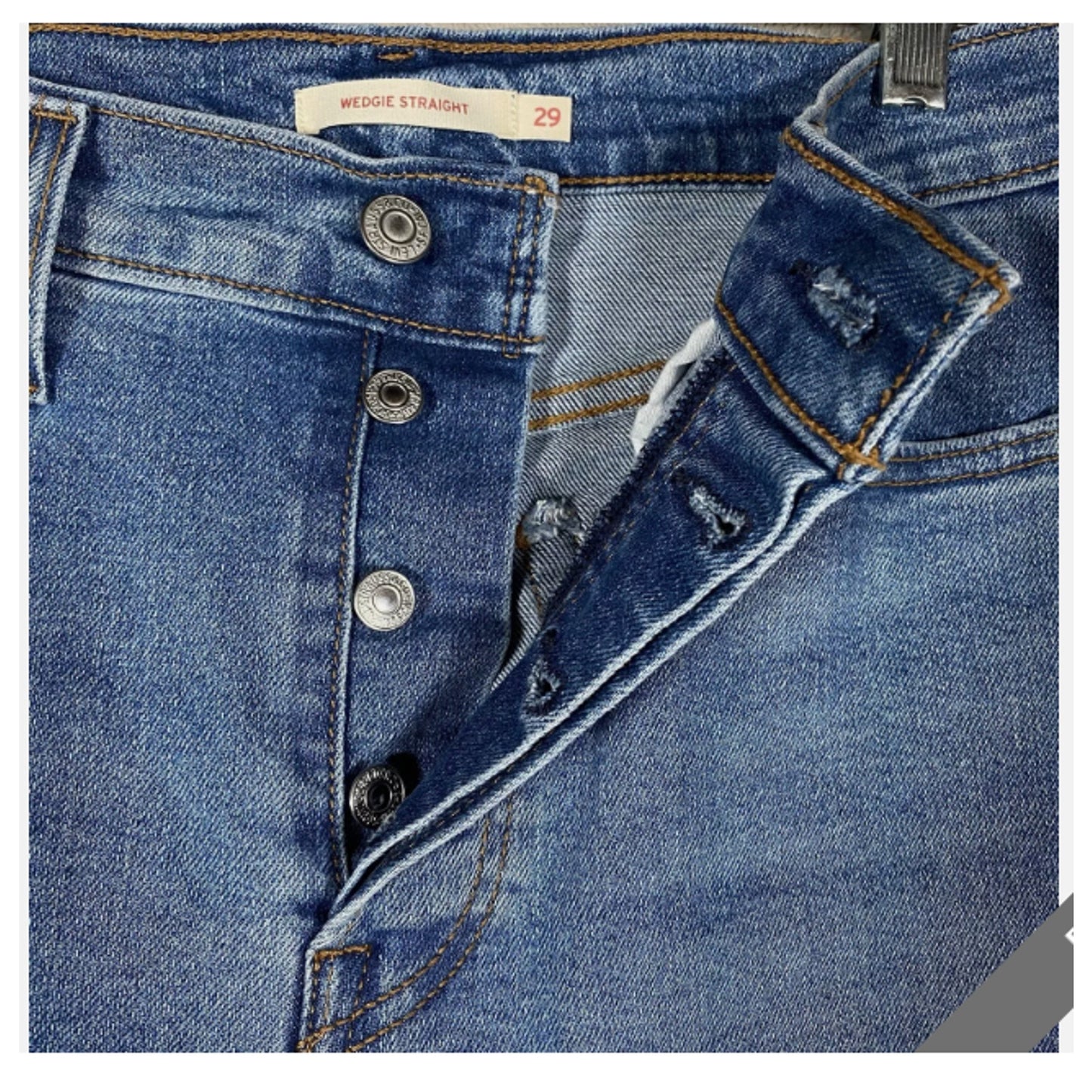 Levis Wedgie Straight Jeans Women's 27High Rise Button Fly Medium Stone Wash