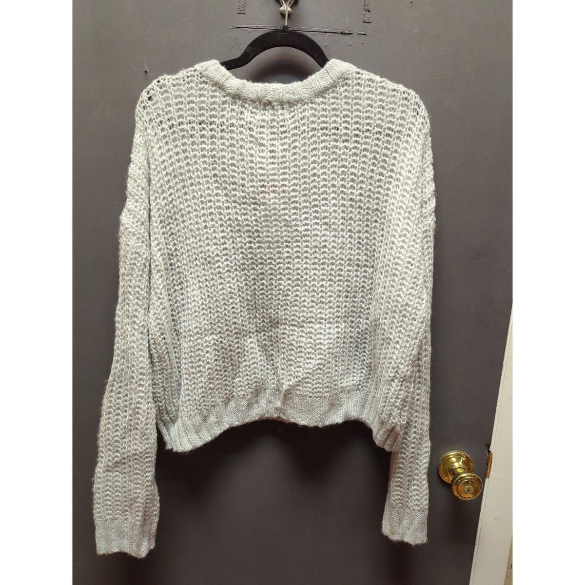 NWT Light Grey Chunky Open Knit Boxy Cropped Sweater Size Medium