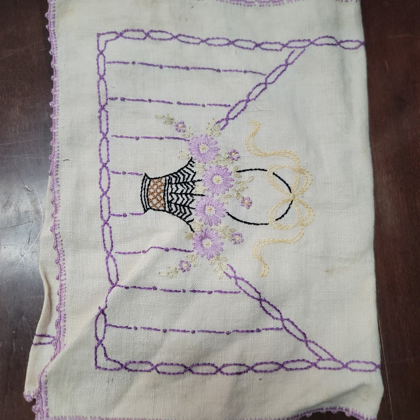 Vintage lot of 3 Linens, Table Runner, Embroidery Dishcloth tea towel Multi Size
