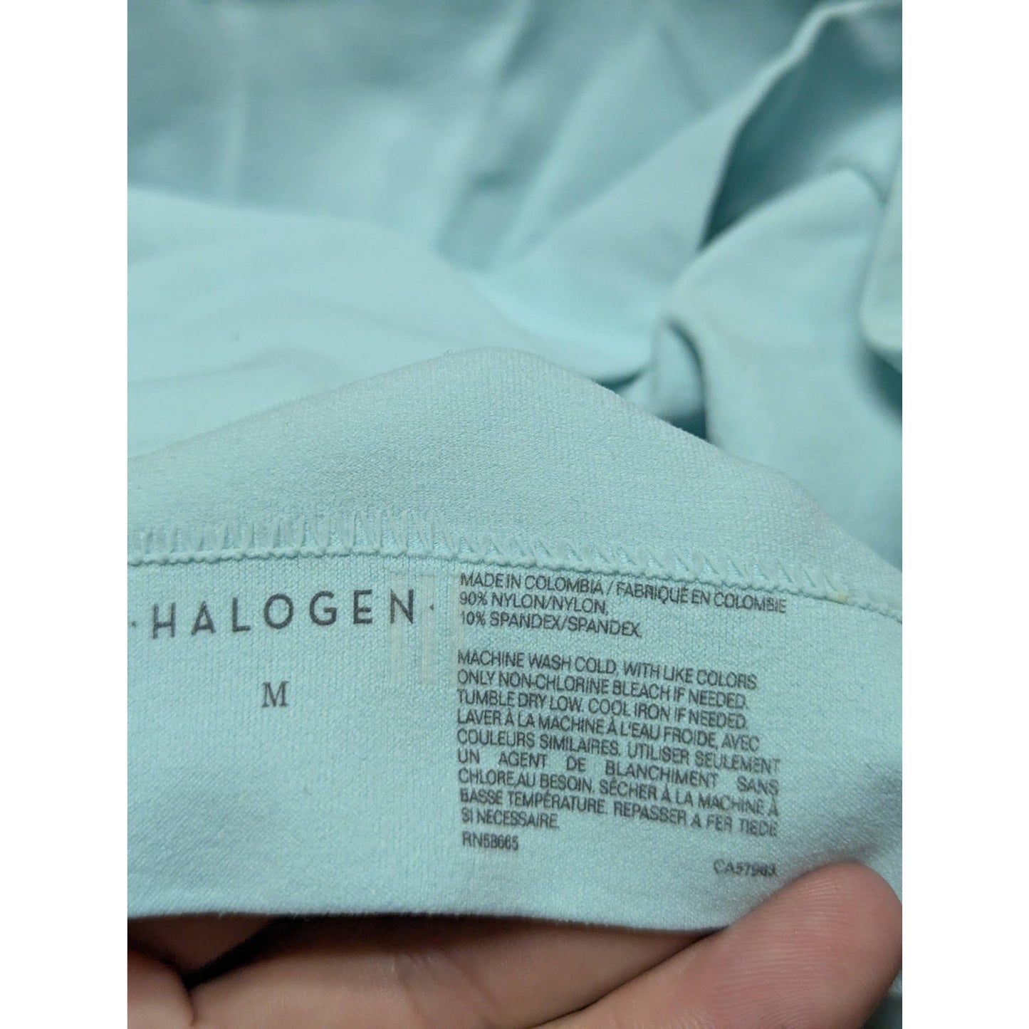 Halogen NWT Green Tank Top Medium Layer VNeck Sleeveless Casual Summer Stretch