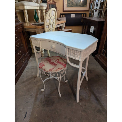 Secondhand Sandies: Antique White wicker vanity desk with stool