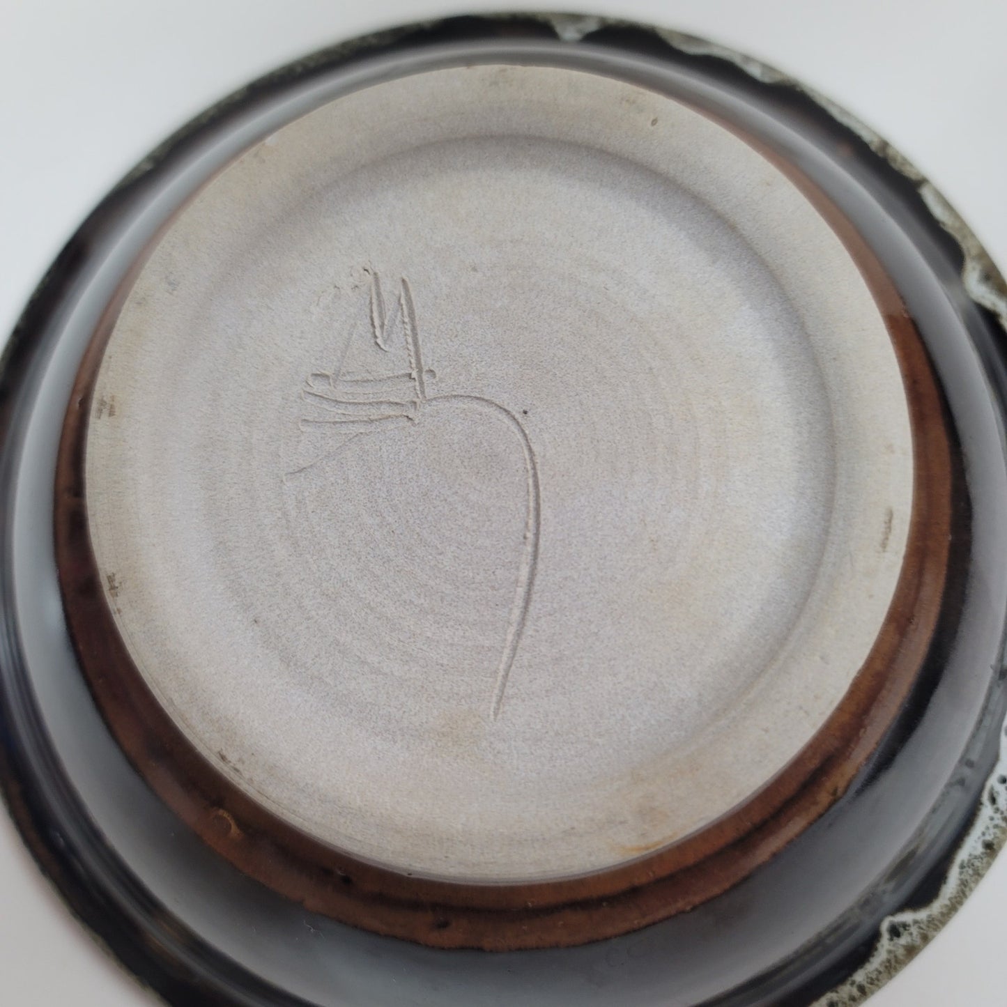 Pottery Glazed bowl handmade signed 7 1/2" Brown lipped earthtone Dripware