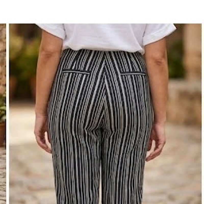 Westbound Women's Black and White Striped Capri Pedal Pusher Pants 16 Travel