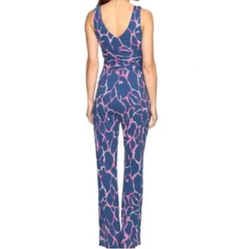 Lilly Pulitzer Sloane broken shaker blue pink giraffe print Jumpsuit Size Medium