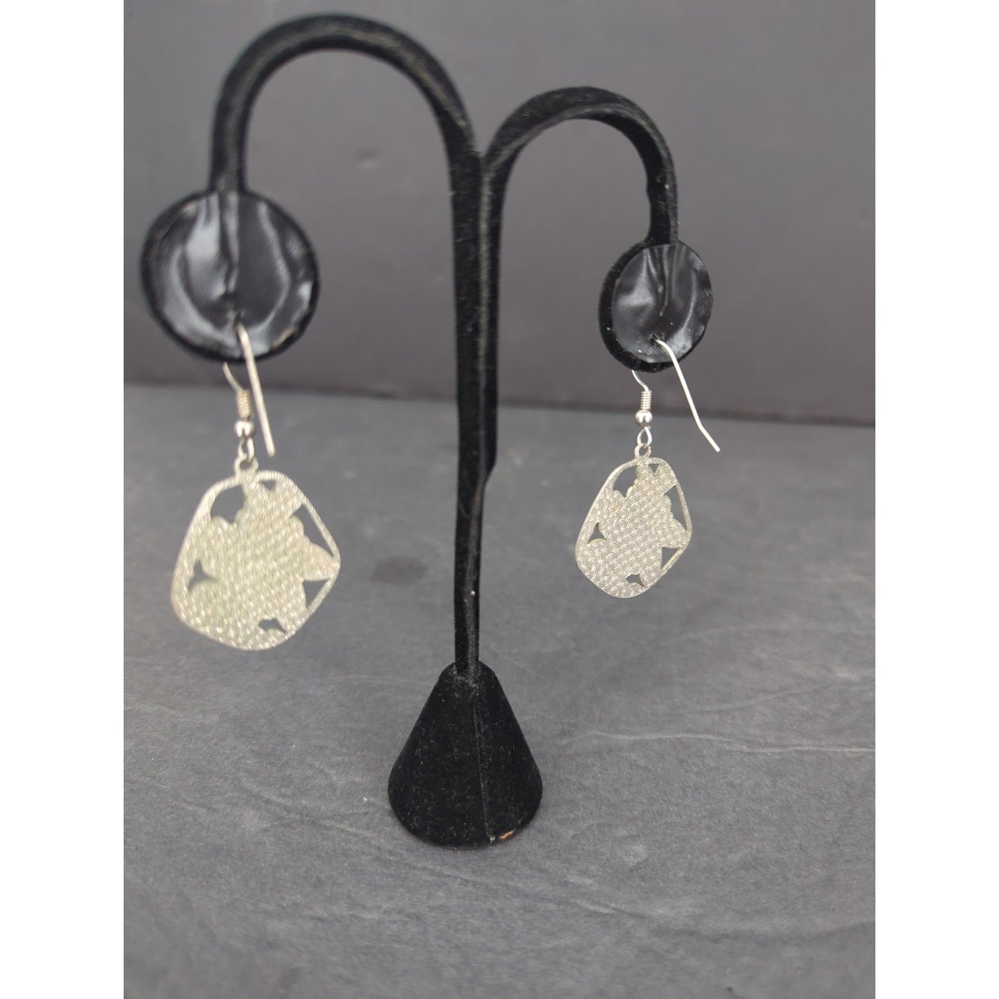 Vintage Floral Cloisonné Enamel Dangle Earrings Silver Tone Pierced Retro