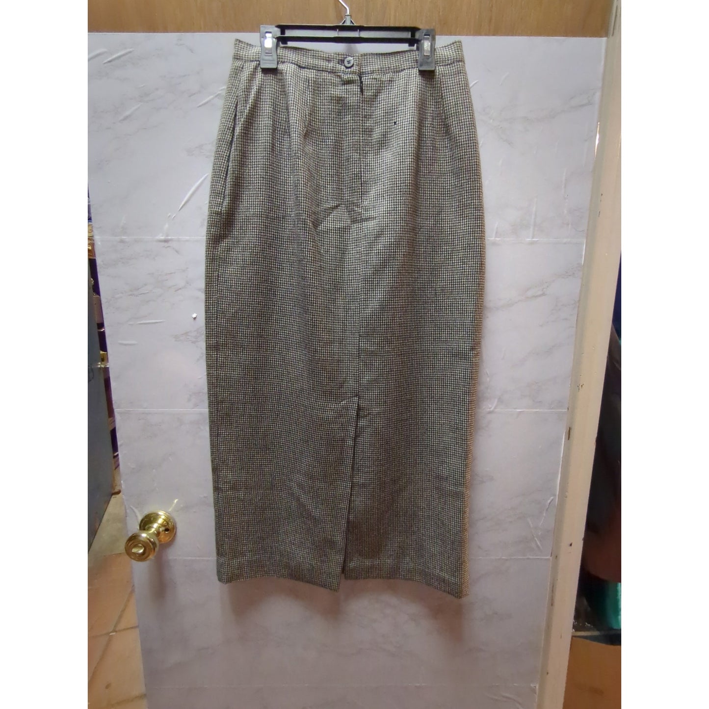 Parisian Signature Houndstooth 100% Wool Pencil Skirt Size 6 vintage Luxury