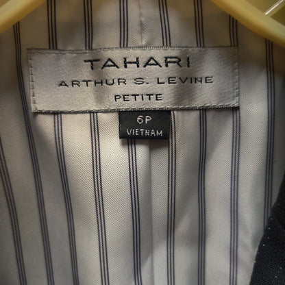 Tahari Arthur S. Levine Black Pinstripe Two Button Blazer Jacket 6P Petite