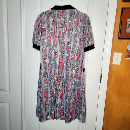Vintage 70s casual summer dress geometric print Large/XL short sleeve collared