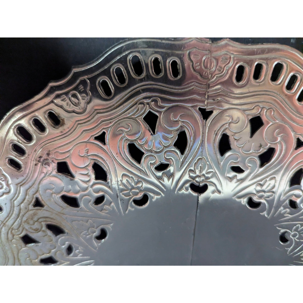 Vintage F.B. Rogers Silver Co. Expandable Silverplate Trivet