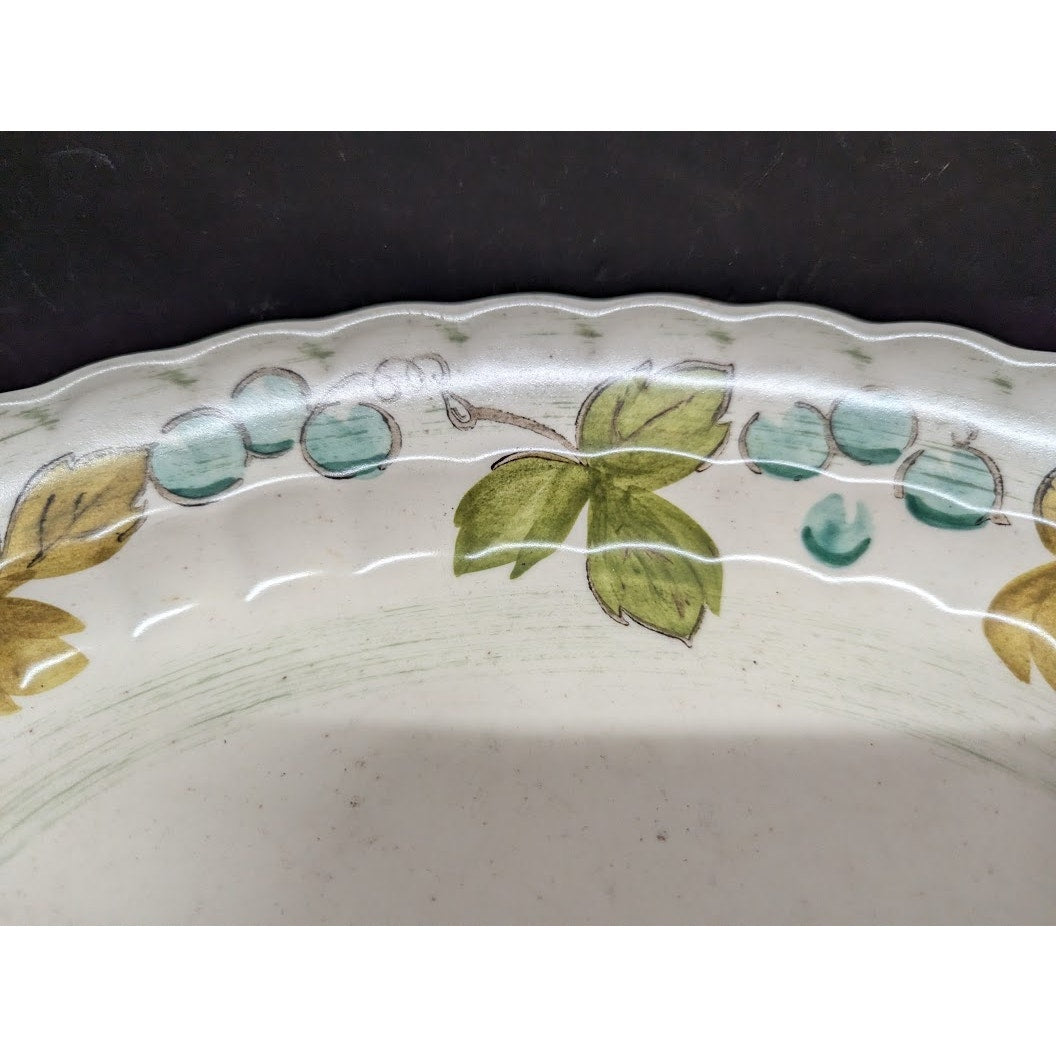 RETIRED Vineyard by Metlox Poppytrail Vernon 14" x 10" Oval Platter Serving