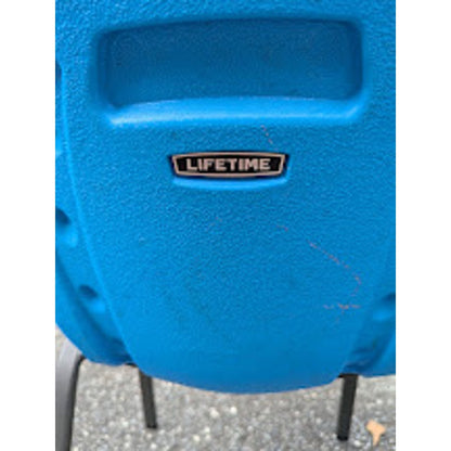 Secondhand Sandies: Vintage kids chair school