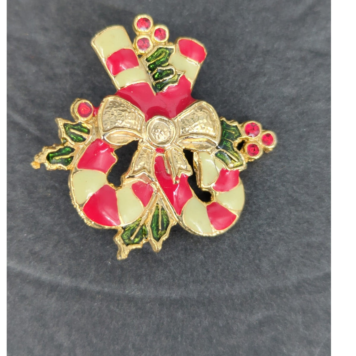 Vintage Christmas Wreath Brooch Pin Bow Candy Cane Enamel Holiday Retro