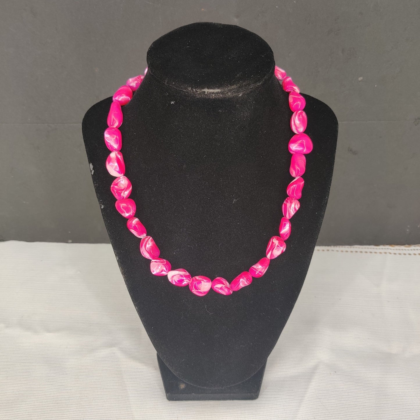 Vintage Acrylic Hot Pink Mother of Pearl Shell Nugget Choker Necklace