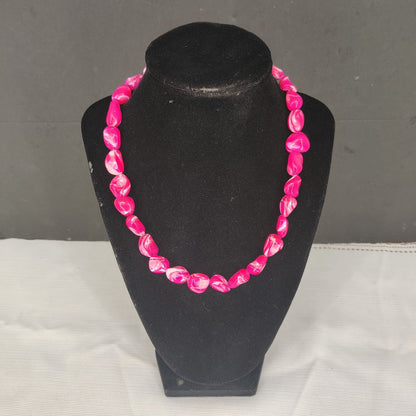Vintage Acrylic Hot Pink Mother of Pearl Shell Nugget Choker Necklace