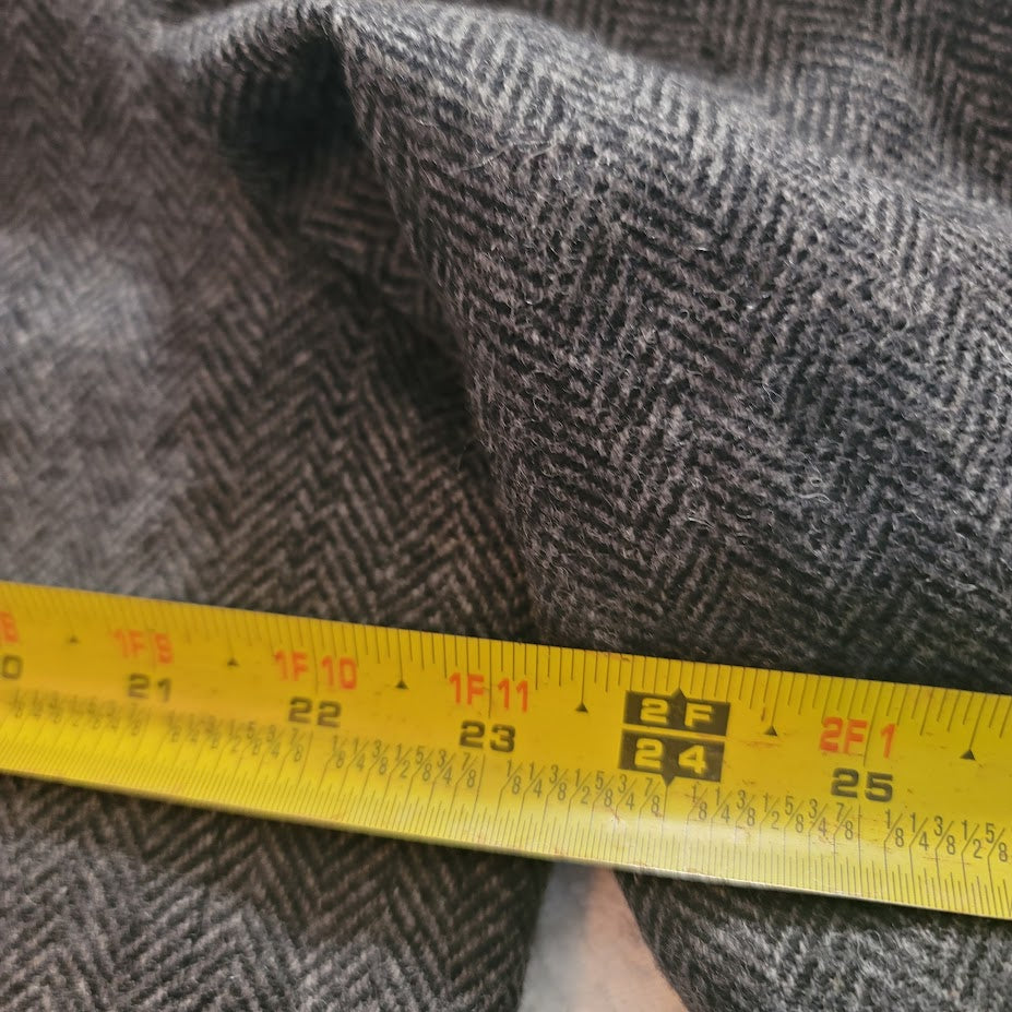 L.L. Bean Medium Regular Mens Grey Wool Herringbone Thinsulate Blazer Jacket