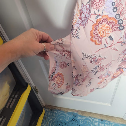 DR2 Rainn PINK Floral Kimono small / Extra Small NEW Open Front Knee Length New