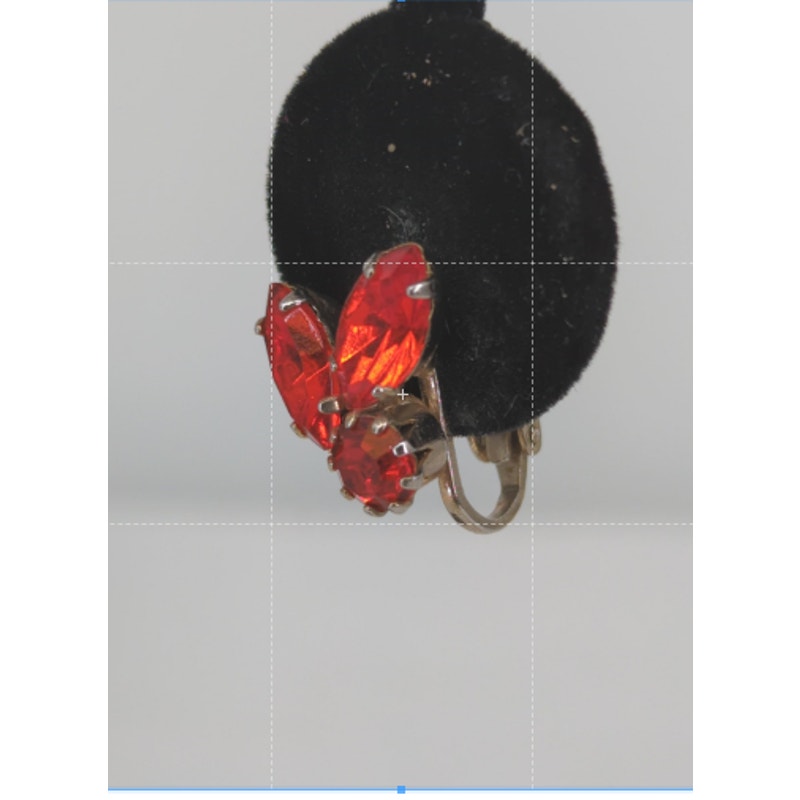 Vintage Red Marquise Rhinestone Leaf Cluster Clip On Earrings Silver Tone Retro
