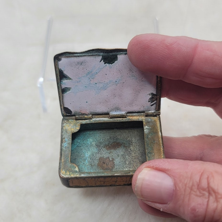 Antique 18thC Fêtes Galantes Porcelain Patch Box Le Saut du Loup Folk Art