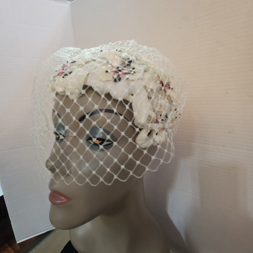 Vintage 1950s Cream Floral Birdcage Veil Pillbox Hat Sequins Rhinestones