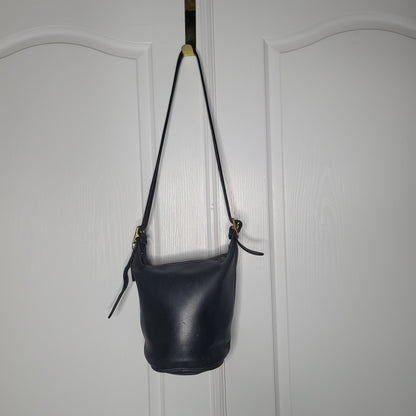 Vintage Coach Helen Berg's Legacy Bucket Duffle Bag black glove-tanned leather