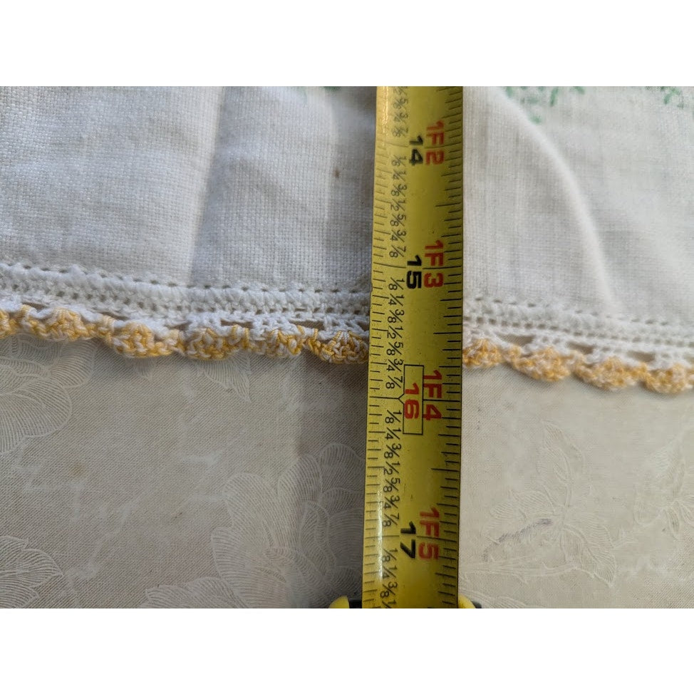 Vintage hand embroidered table runner with hand stiched edge Daisies Flowers