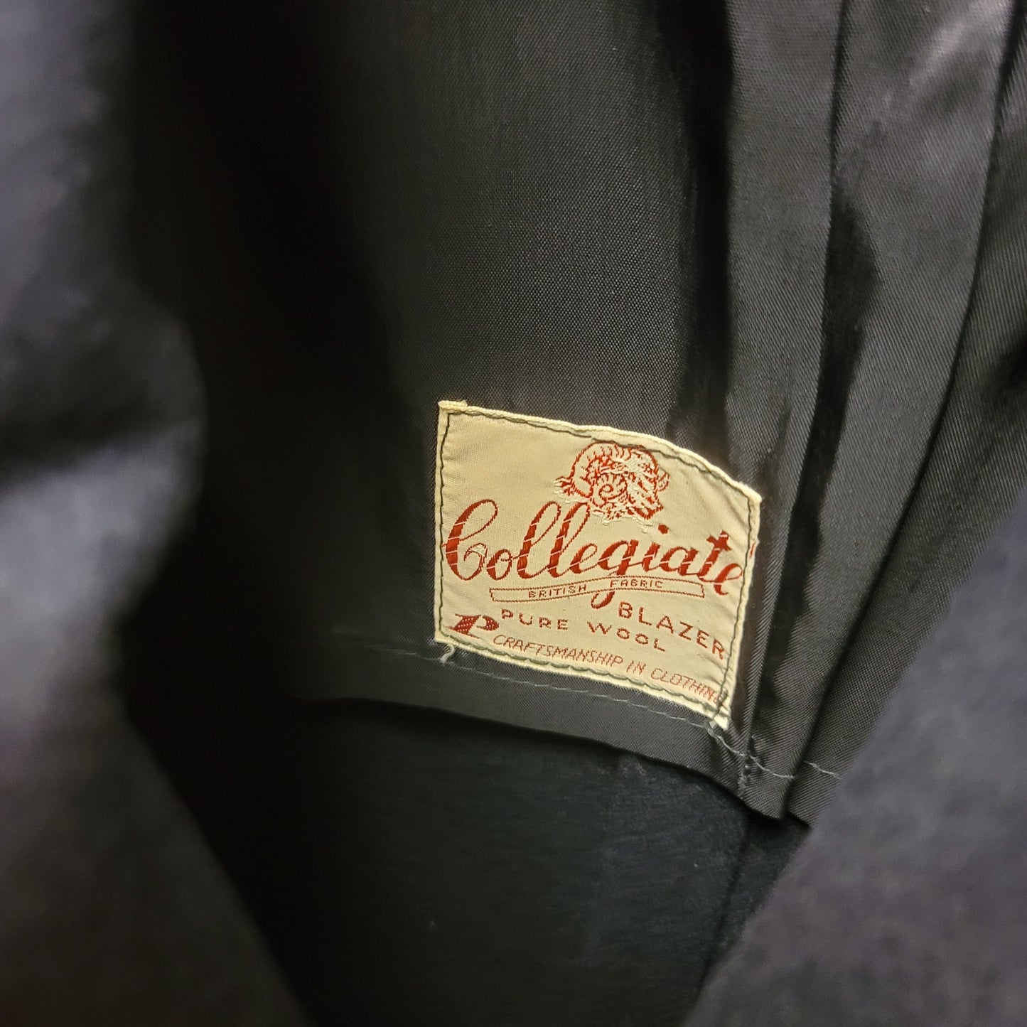 Vintage Collegiate wool blazer jacket Canada patch dark blue Mens Large gold
