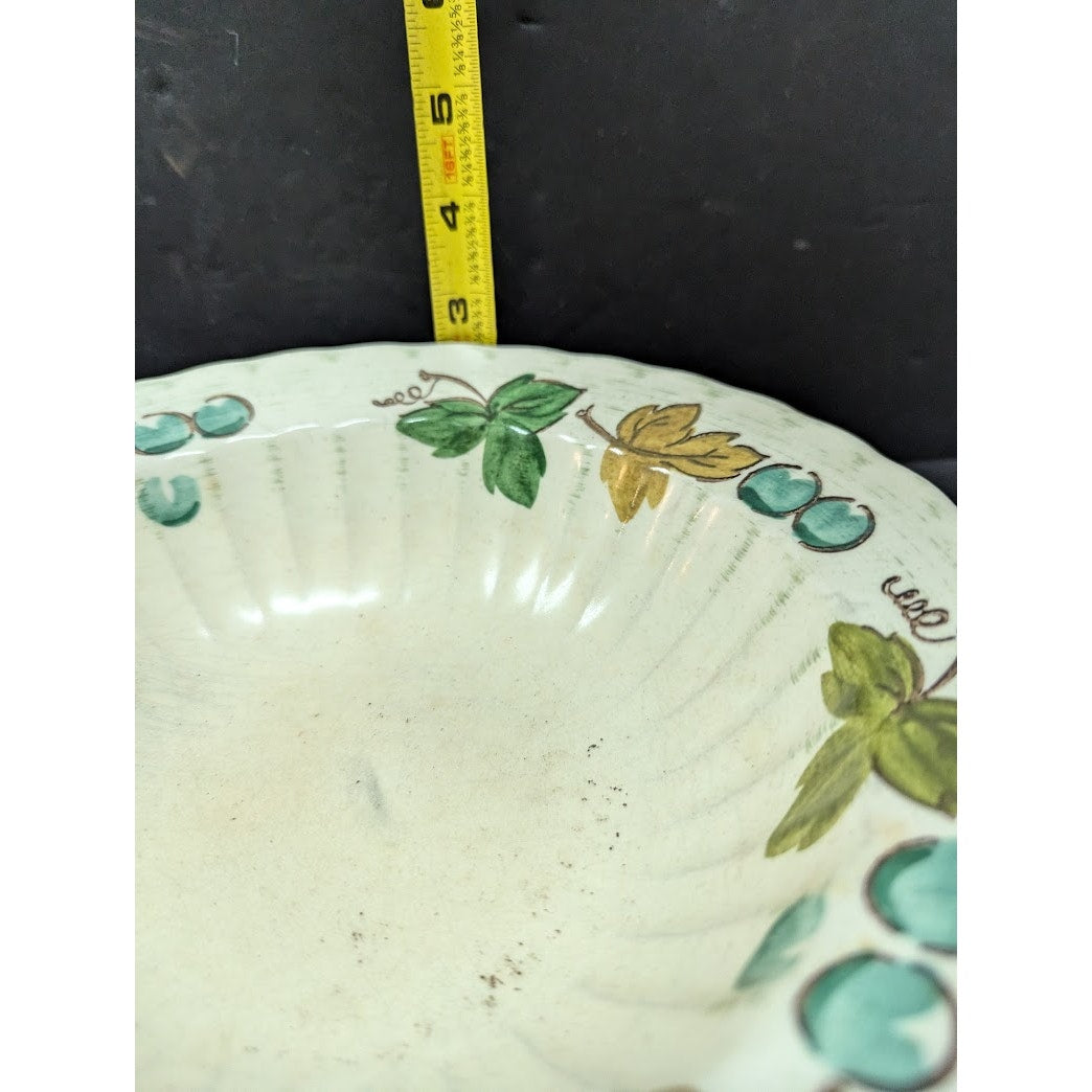 RETIRED Vineyard by Metlox Poppytrail Vernon 9" Round Vegetable serving Bowl