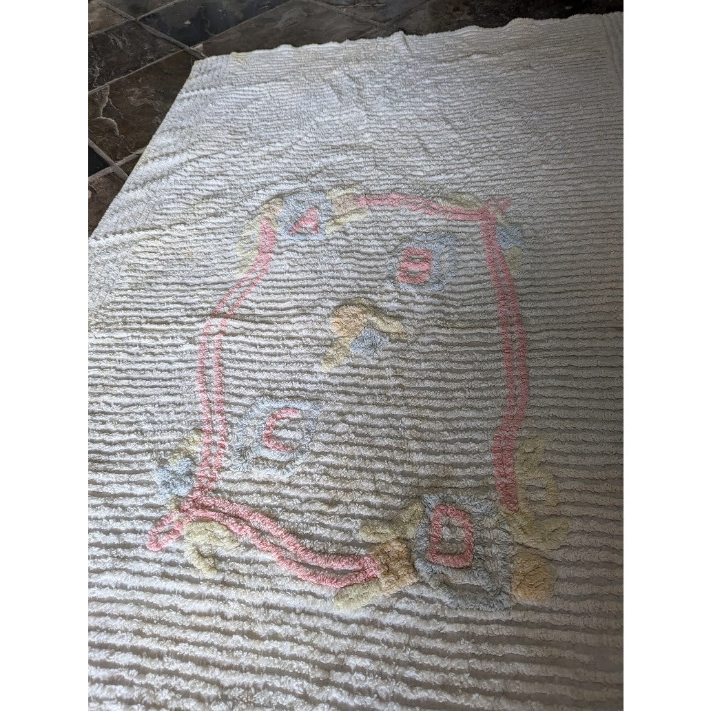 Vintage cream yellow pink blue Baby chenille crib  blanket FAIR condition Cutter