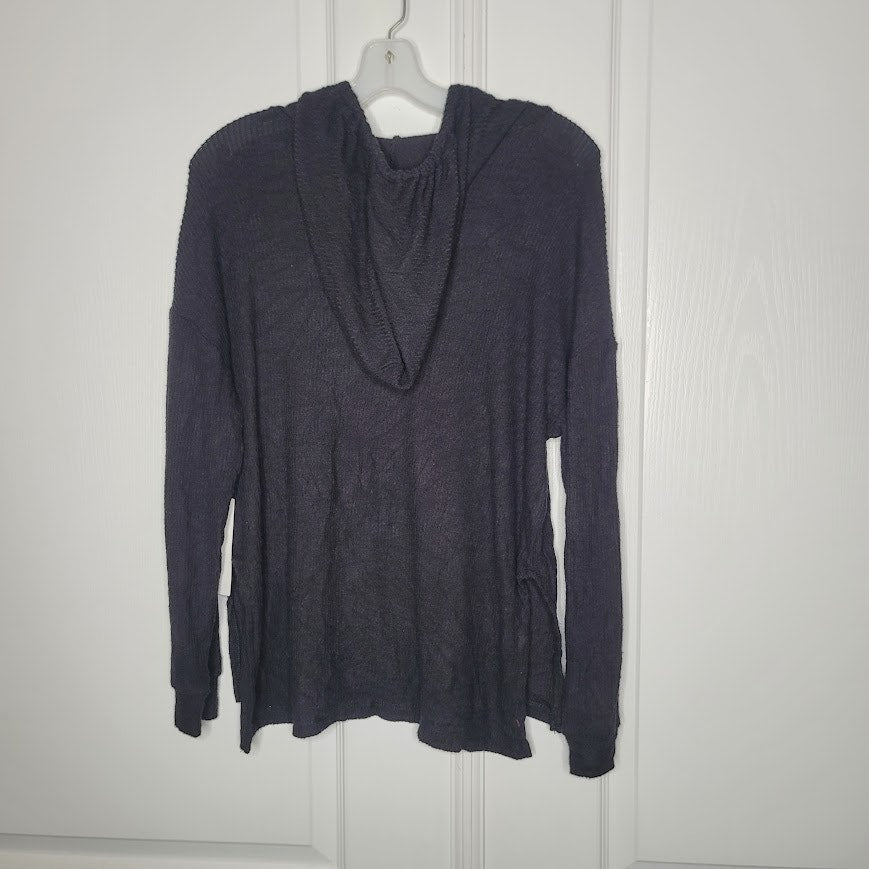 Treasure Bond Size XS hooded sweater long sleeve side slits black