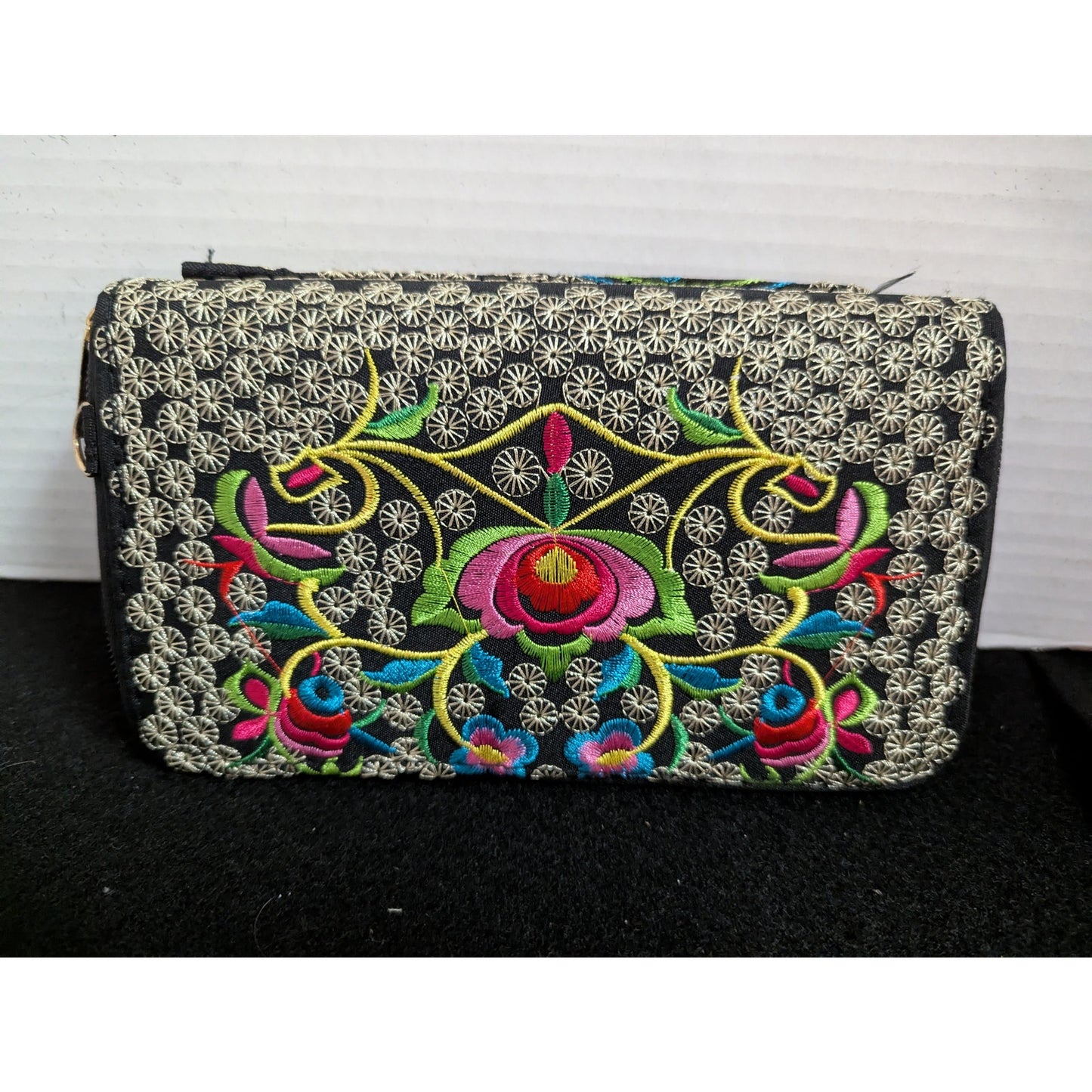 Vintage Boho Embroidered Floral Crossbody Wallet Phone Case Purse Bag Small