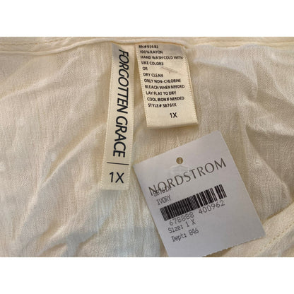 Forgotten Grace Embroidered Flare Sleeve Boho Pullover Top Size 1X in Ivory NWT
