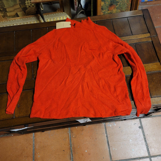 Halogen NWT Fuzzy  Sweater In Red Chinoise Size LARGE Long Sleeve Holiday