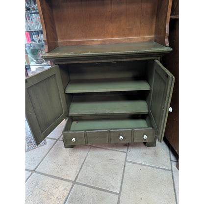 Secondhand Sandies: 2 pc storage cabinet shelf unit