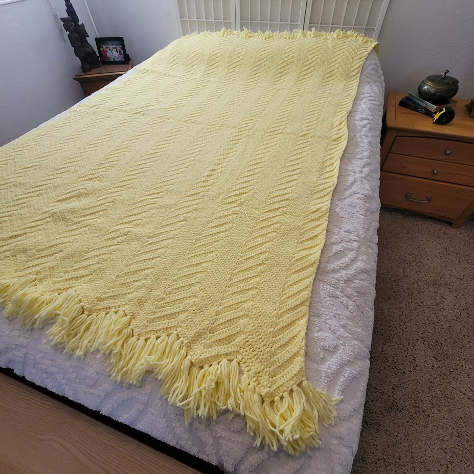 handmade Yellow afghan throw fringe chevron 50" x77" twin zigzag homestead retro