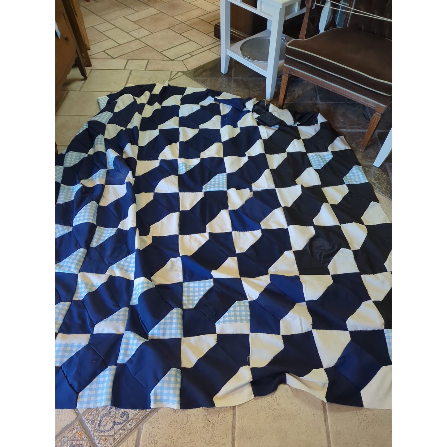 Unfinished Polyester Patchwork Quilt topper Black Blue White Gingham Project