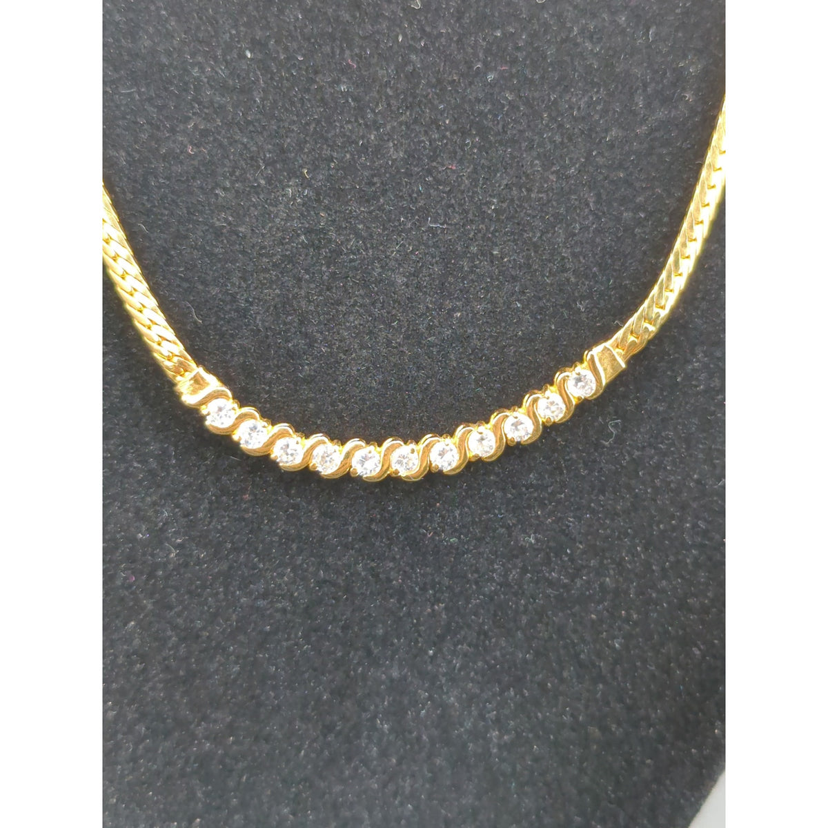 Vintage Fashion Necklace gold tone with curved crystal bar