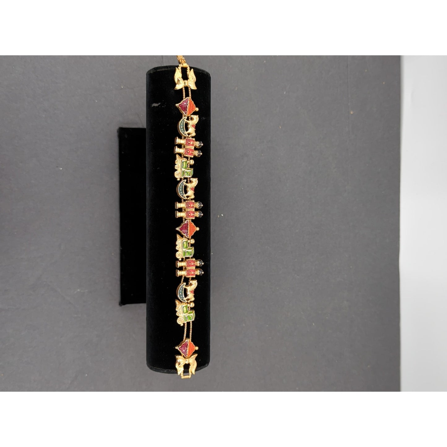 Vintage Fashion BRACELET Avon 8" toy soldiers enameled slide holiday