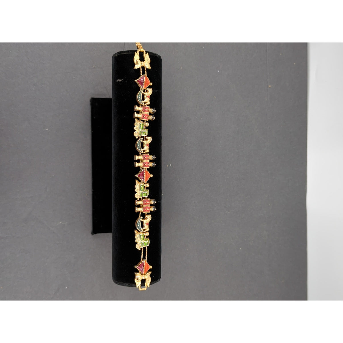 Vintage Fashion BRACELET Avon 8" toy soldiers enameled slide holiday