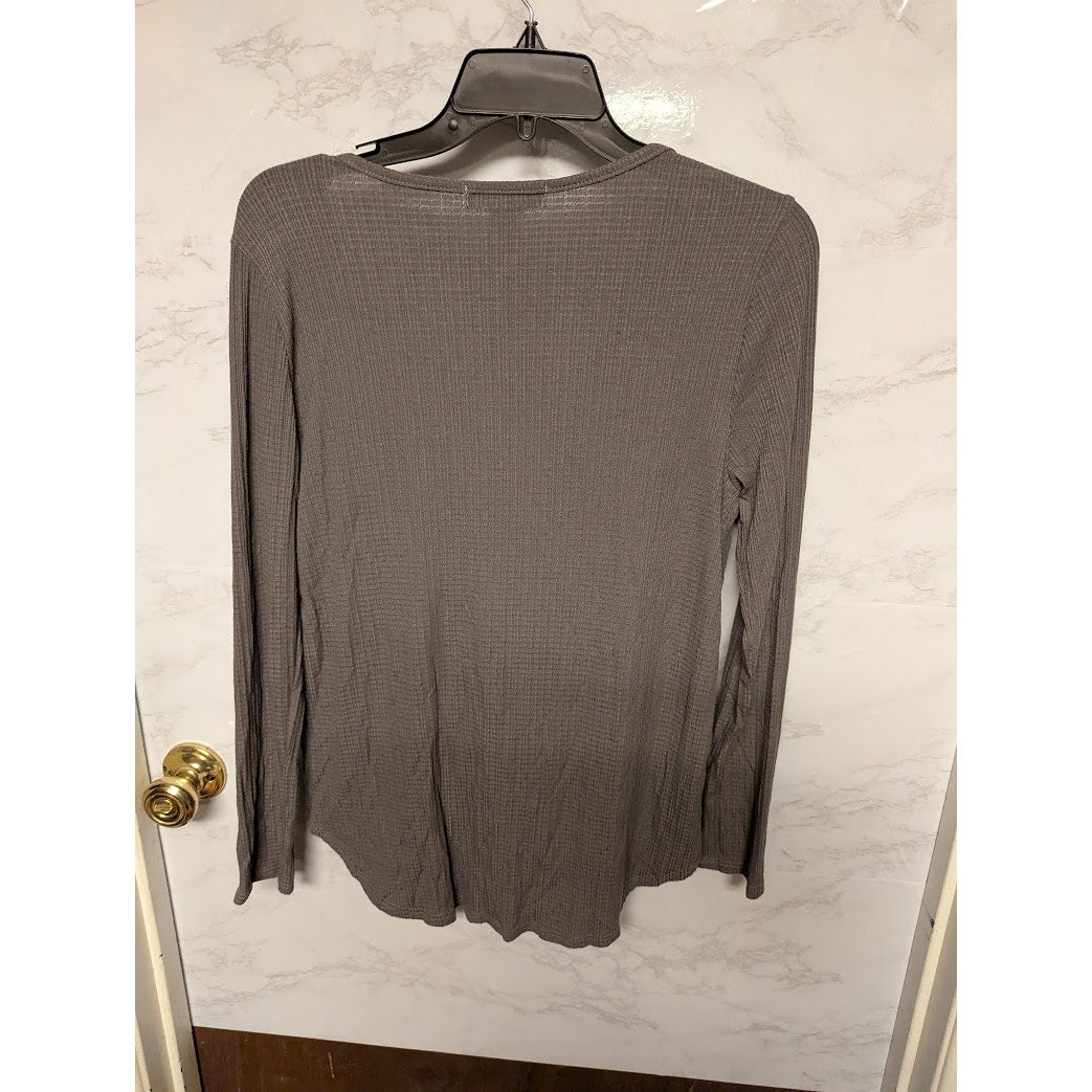 White Willow NEW Size Medium Textured Top Thermal long sleeve top gray