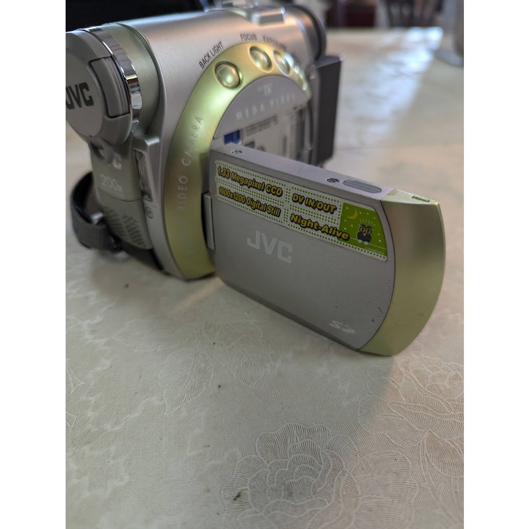 JVC GR-D200U video camera remote strap samsonite bag charger FOR PARTS OR PROPS