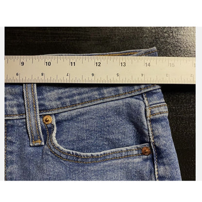 Levis Wedgie Straight Jeans Women's 29 High Rise Button Fly Medium Stone Wash
