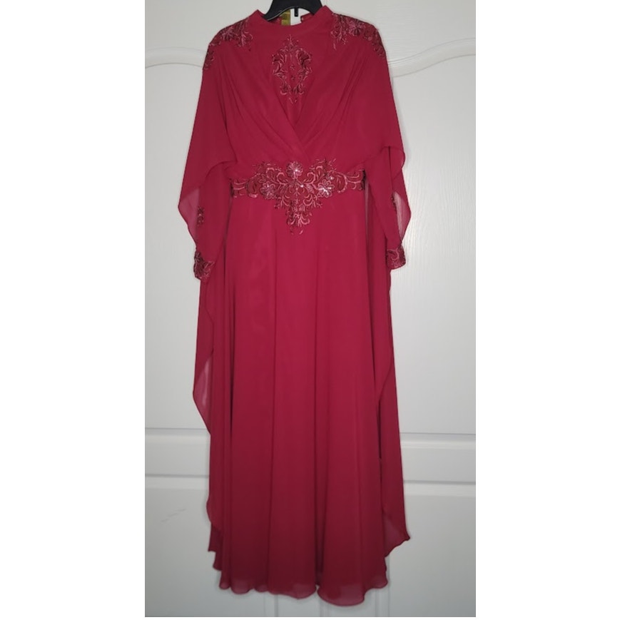 JJ's House Size 8 Burgundy Wedding Mother in Law Dress formal cape NEW Crepe