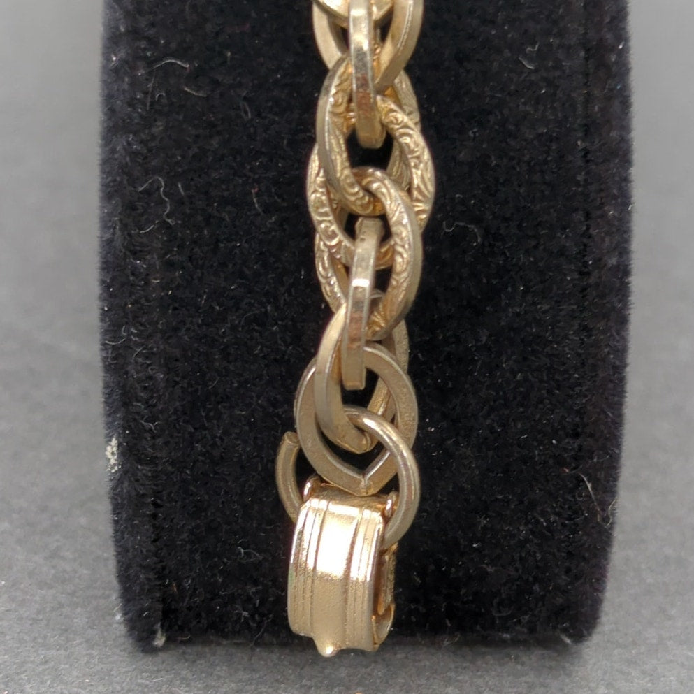 Vintage Textured Gold Tone Rope Chain Link Bracelet Whimsigoth 90s Minimalist