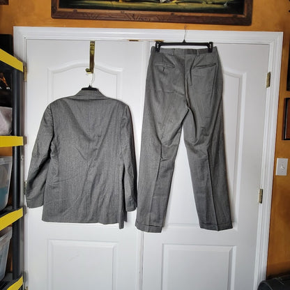 Christian Dior Vintage Wool 40L 2 pc. Suit Jacket Pants Grey Cuffed Pleated