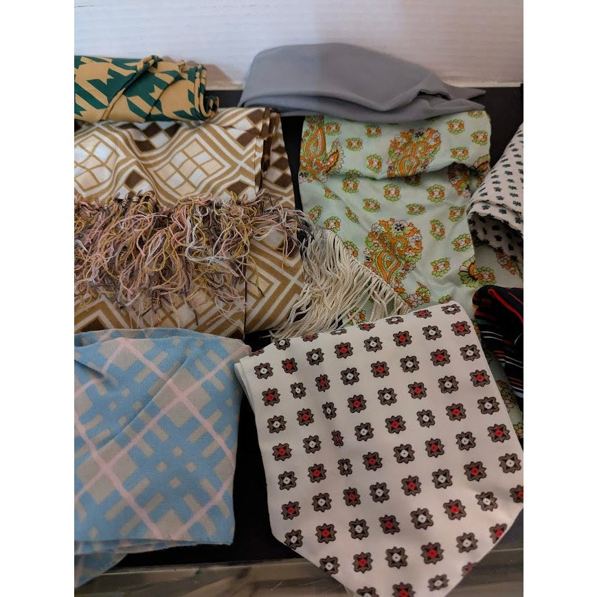 Lot of 9 vintage womens scarves , ascots,