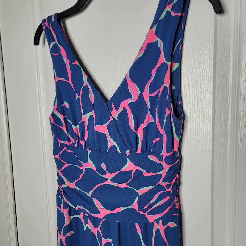 Lilly Pulitzer Sloane broken shaker blue pink giraffe print Jumpsuit Size Medium