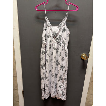 Chelsea 28 Floral Smocked-Back Midi Dress Size Medium NEW Casual Summer