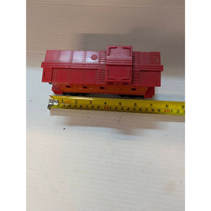 Vintage Red Model Train Caboose Car Metal Undercarriage Lionel #6017