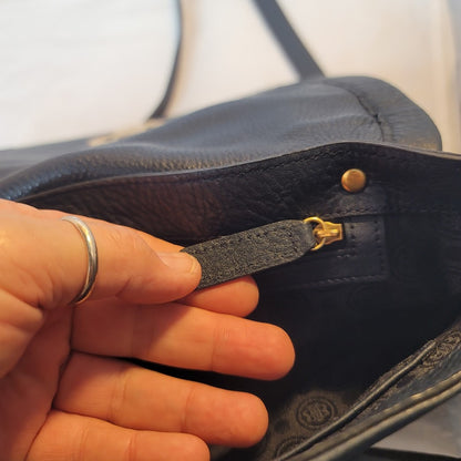 Bean Pole Top handle Shoulder Bag purse pebbled blue Leather